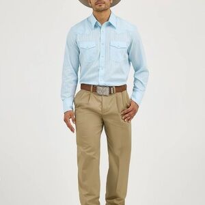 BRAND NEW! Wrangler Ultimate No Iron Khaki with Invisible Flex Comfort Fit Waist